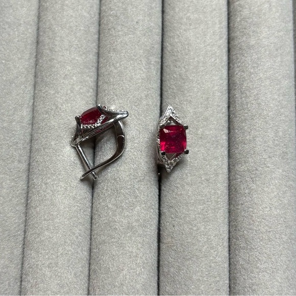 6mm Red Ruby cushion cut Madagascar earrings in Sterling Silver. - Picture 4 of 6